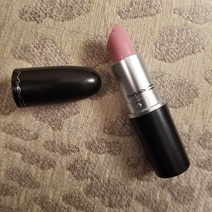 MAC CREMESHEEN LIPSTICK KINGDOM OF SWEETS *USED*